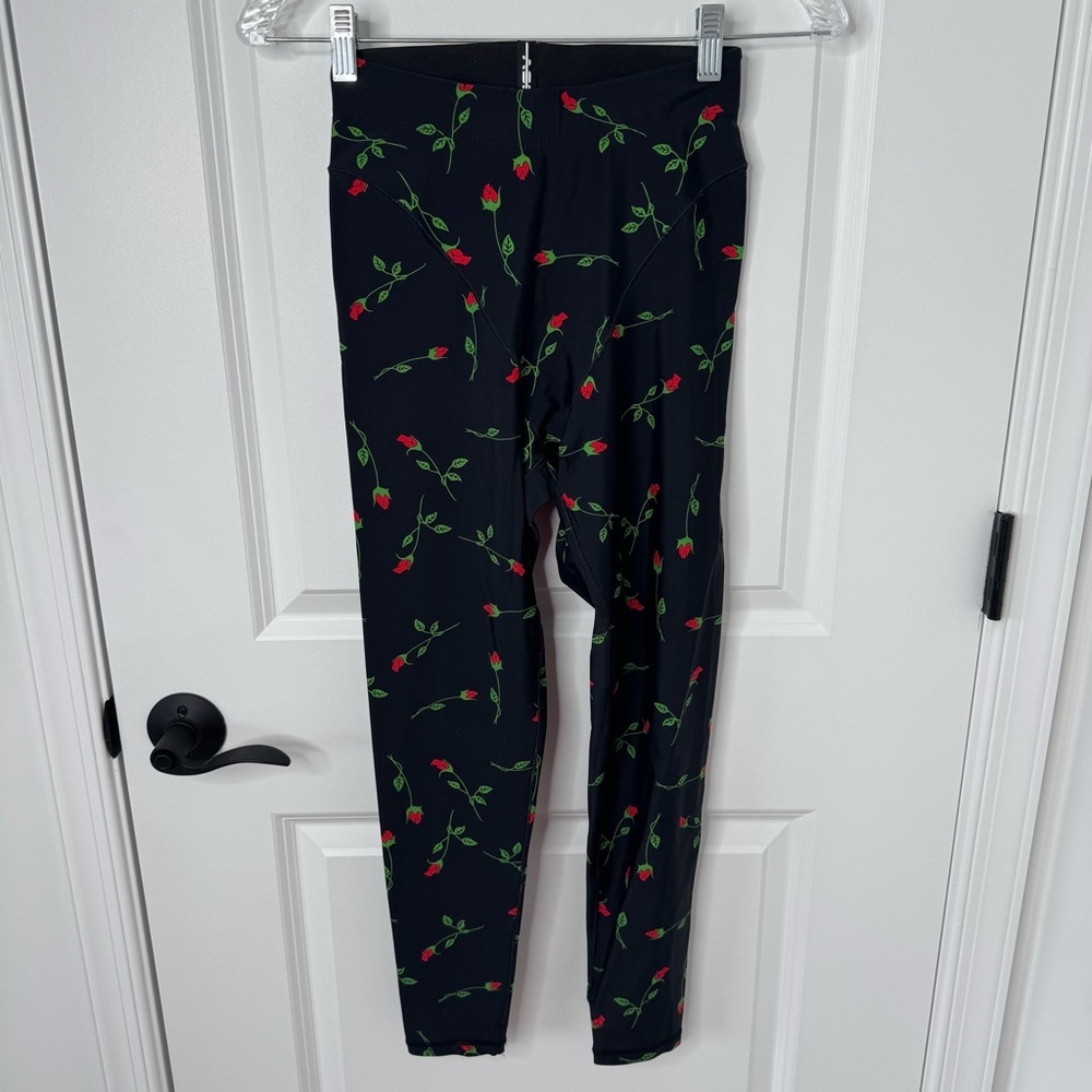 ADAM SELMAN SPORT Rose Print French-cut Leggings In Black small